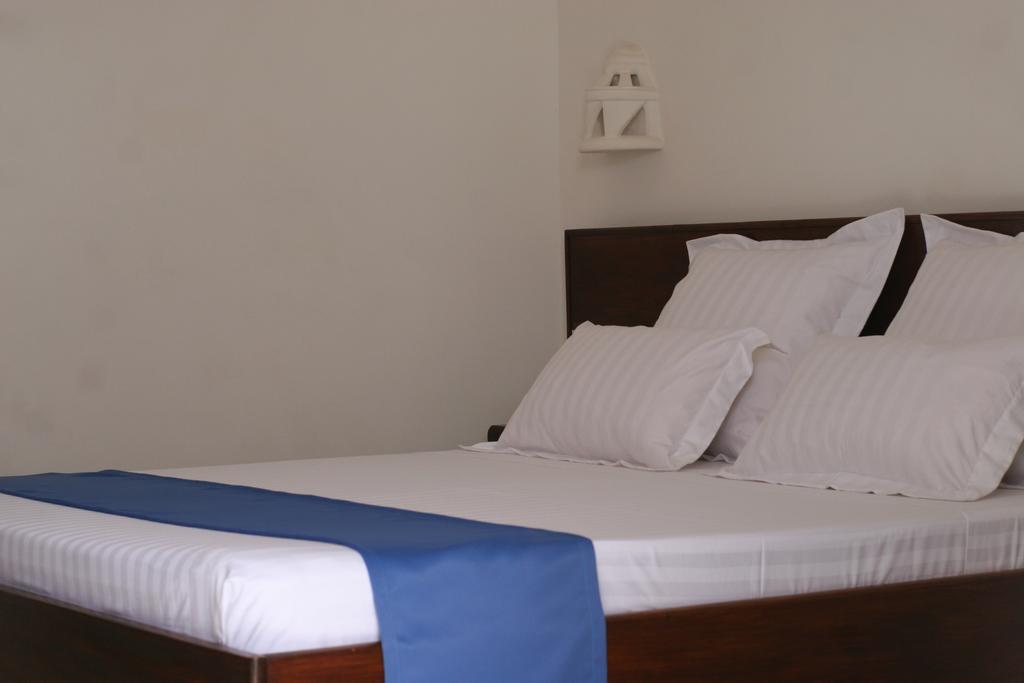 Le Lotus Bleu Hotel Antananarivo Buitenkant foto