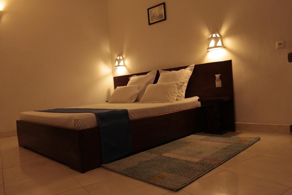 Le Lotus Bleu Hotel Antananarivo Buitenkant foto