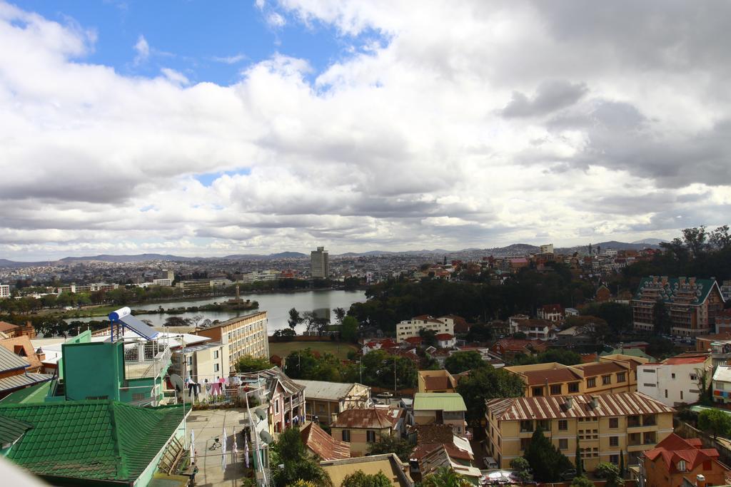 Le Lotus Bleu Hotel Antananarivo Buitenkant foto