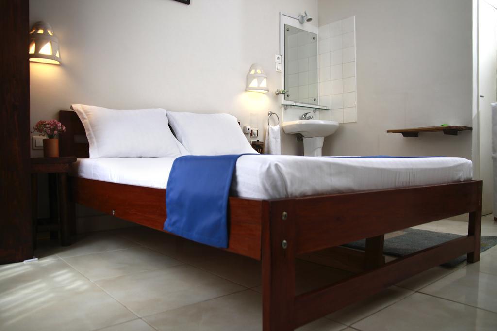 Le Lotus Bleu Hotel Antananarivo Buitenkant foto